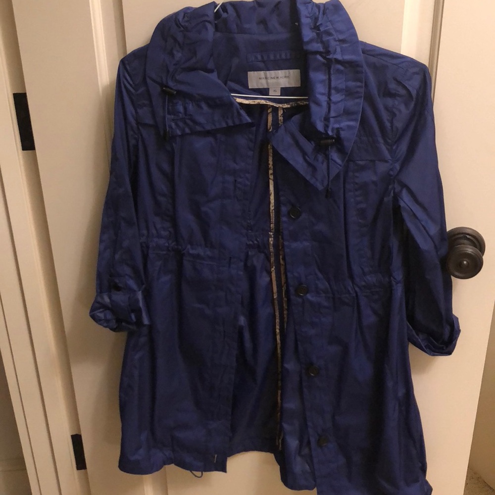 Rain coat